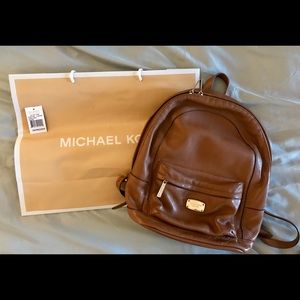 MICHAEL KORS BACKPACK 🎒